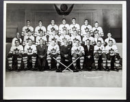 1952-53 Toronto Maple Leafs Type 1 Turofsky Team B&W Photo NHL Hockey Vintage