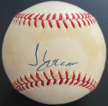 Load image into Gallery viewer, Hank Aaron Autographed Signed Baseball VTG National League Atlanta Braves JSA
