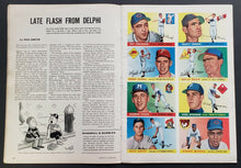 Load image into Gallery viewer, April 1955 Sports Illustrated NY Giants Mays Durocher 8 Topps Cards Spahn Banks
