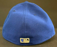 Load image into Gallery viewer, Toronto Blue Jays Team Issue MLB Baseball Cap Hat New Era 59/50 Size 7-1/2 New
