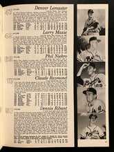 Load image into Gallery viewer, 1962 MLB Baseball Milwaukee Braves Yearbook Hank Aaron Joe Torre Phil Niekro
