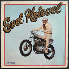 Load image into Gallery viewer, 1974 Daredevil Motorcycle Evel Knievel Amherst Vinyl Record Album Vintage
