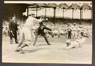 1936 Polo Grounds  Old Time Baseball Press News Photo Dignity On The Diamond