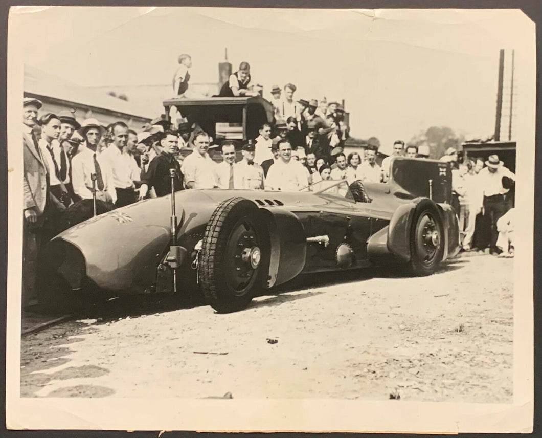 1932 Press News Photo Sir Malcolm Campbell Breaks Automobile Speed Record 8x10