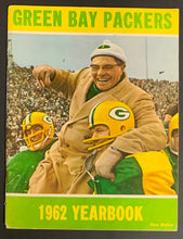 Load image into Gallery viewer, 1962 Green Bay Packers NFL Football Yearbook 1961 Champions Vintage
