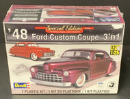 Revell 1948 Ford Custom Coupe Scale 1:25 Model Car Kit Vintage Factory Sealed