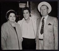 1957 Rare Vintage Young Elvis Presley w/ Parents Press Photo LOA Rock HOF Music