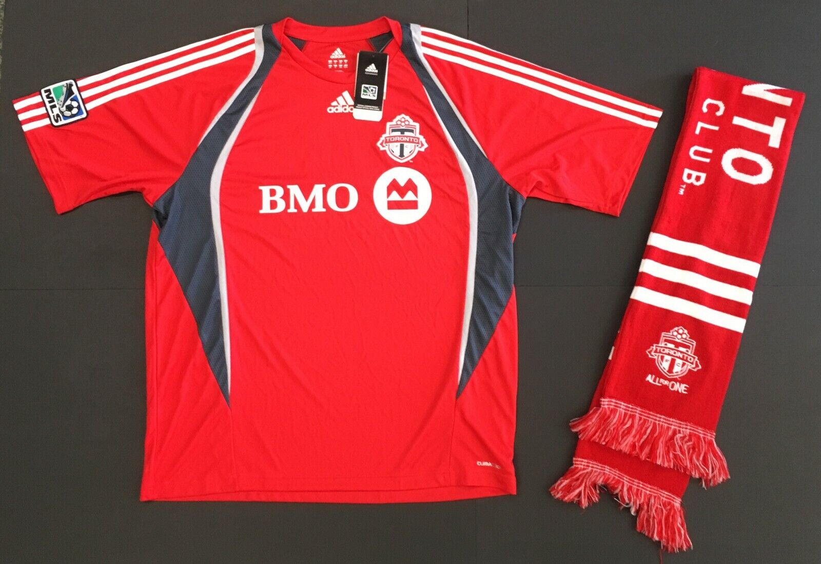 Toronto FC Adidas Soccer Jersey Size XL + Official MLS