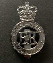 Load image into Gallery viewer, Circa 1974-80 Humberside UK Police Constable Chrome Pinback Vintage England VTG
