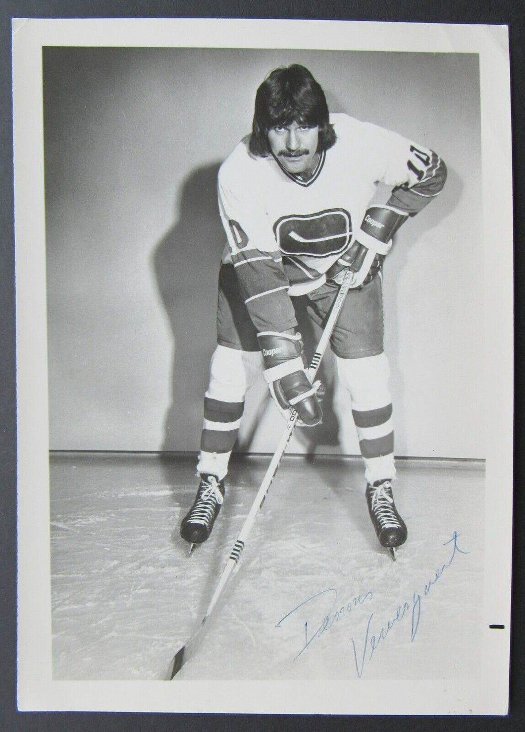 Circa 1973 NHL Hockey Vancouver Canucks Dennis Ververgaert Autographed Photo Vtg