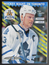 Load image into Gallery viewer, 1999 ACC NHL Hockey Program Toronto Maple Leafs vs Penguins + Ticket
