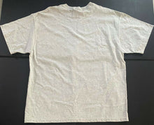 Load image into Gallery viewer, Tampa Bay Bucaneers 2003 Super Bowl XXXVII Champions T-Shirt Unworn NFL Football
