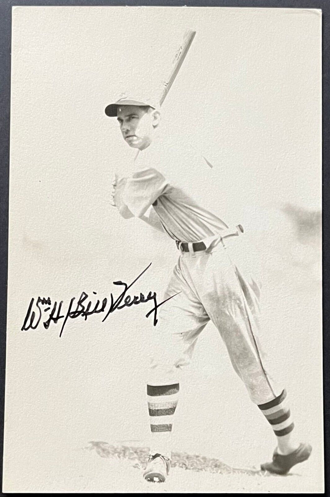 c1950 Bill Terry Autographed Vintage MLB Baseball Postcard New York Giants GA