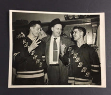 Load image into Gallery viewer, 1949 Press Photo New York Rangers Lynn Patrick Hall Of Famer + Coach Pat Egan
