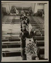 Load image into Gallery viewer, 1970 Jimi Hendrix &quot;Death Of A Rock Star&quot; Vintage Funeral United Press Photo LOA

