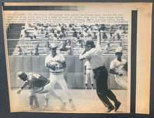 Load image into Gallery viewer, 1977 1st Season Toronto Blue Jays v Oakland A's Press Photo Picture Baseball MLB
