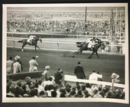 1954 Willie Shoemaker Rejected Rides Horse To Victory Racing Press Photo Vintage
