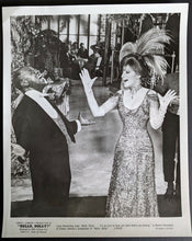 Load image into Gallery viewer, 1969 Vintage Original Hello Dolly Lobby Card Louis Armstrong Sings To Streisand
