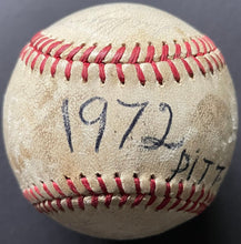 Load image into Gallery viewer, 1972 Pittsburgh Pirates Team Autographed Spalding Baseball Doc Ellis JSA LOA
