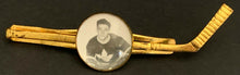 Load image into Gallery viewer, 1949-50 Bill Ezinicki Bee Hive Premium Tie Clip St Lawrence Starch Co Leafs NHL
