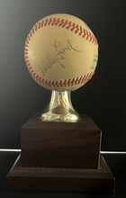 Load image into Gallery viewer, Willie Mays Mickey Mantle Duke Snider Whitey Ford Multi Signed AL Baseball JSA
