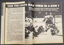 Load image into Gallery viewer, 1964 Hockey Illustrated Magazine Bobby Hull Cover Chicago Blackhawks Vintage
