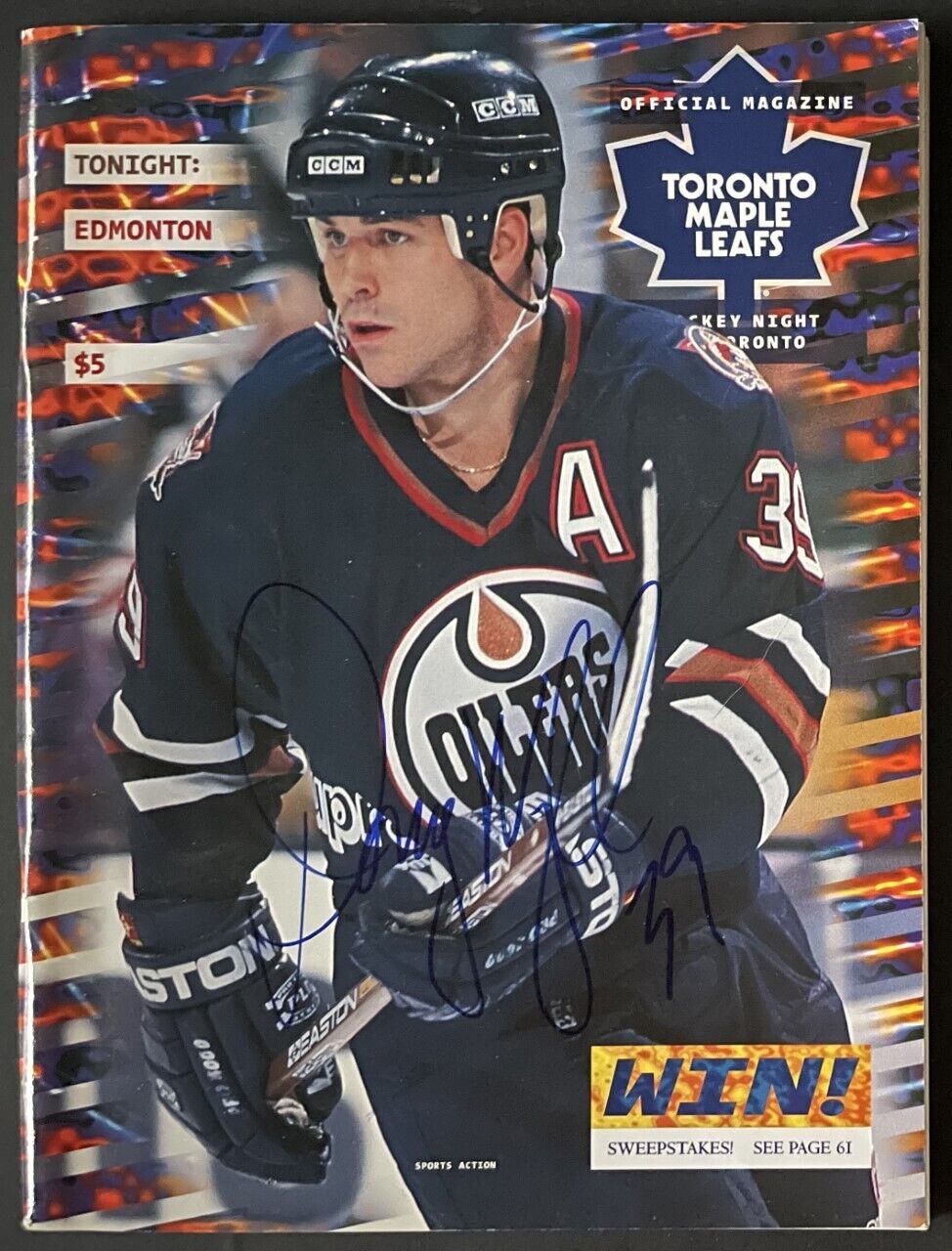 1998 Maple Leaf Gardens Doug Weight Autographed NHL Program Edmonton Oilers