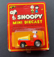 Hasbro Aviva Toys Snoopy Mini Diecast in Original Sealed Packaging Peanuts VTG