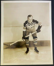 Load image into Gallery viewer, 1927 NHL Hockey Vintage Photo Leo Reise New York Americans
