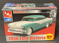 AMT ERTL 1956 Ford Victoria Scale 1:25 Model Car Kit Vintage Factory Sealed