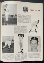 Load image into Gallery viewer, 1963 New York Yankees v Los Angeles LA Dodgers MLB World Series Baseball Program
