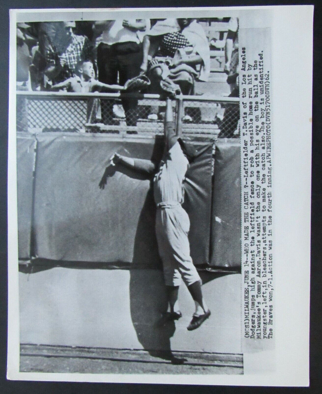 1962 Vintage LA Dodgers vs Atlanta Braves Wire Photo - Tommy Davis Baseball