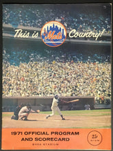 Load image into Gallery viewer, 1971 MLB Shea Stadium Baseball Program New York Mets vs Philadelphia Phillies

