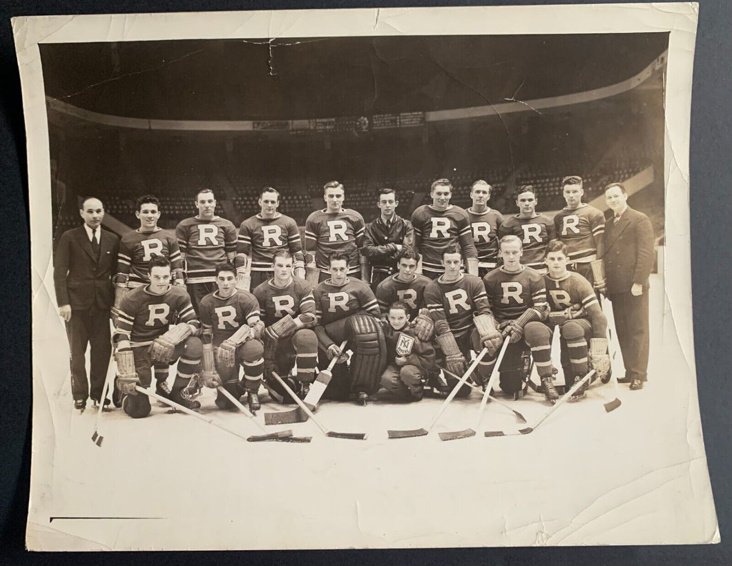 Vintage Type 1 B&W New York Rovers Team Photo EHL Hockey Murdo Mackay Sports