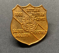 1989 Official Hockey Hall of Fame Induction Pinback in Original Case NHL Hockey