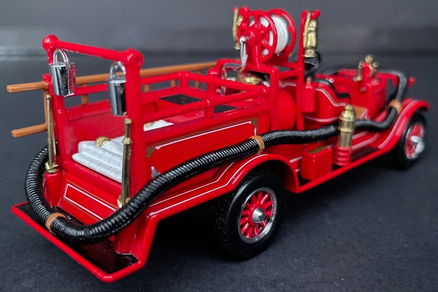 Ford Red Fire Engine Truck Model 