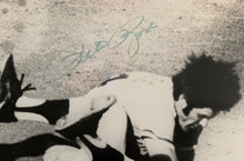 Load image into Gallery viewer, Pete Rose Autographed Signed Wire Photo MLB Baseball Cincinnati Reds vs Mets JSA
