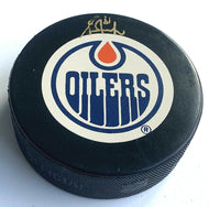 Grant Fuhr Signed Edmonton Oilers NHL Hockey Puck Autographed In Glas Co