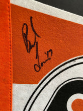 Load image into Gallery viewer, 1990 Signed NHL Hockey Philadelphia Flyers Pennant Autographed Mark Howe Vintage

