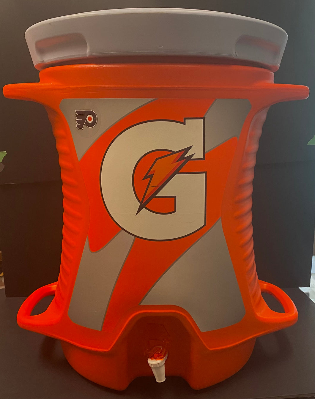 Philadelphia Flyers Gatorade Cooler Used in 2020 Bubble 3 Gallon