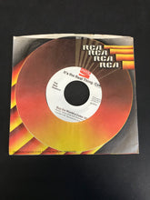 Load image into Gallery viewer, 1971 Coca Cola 45 RPM Vinyl Record
