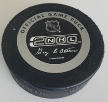 Load image into Gallery viewer, 2000 New York Rangers Original NHL Hockey Official Game Puck In Glas Co NOS!
