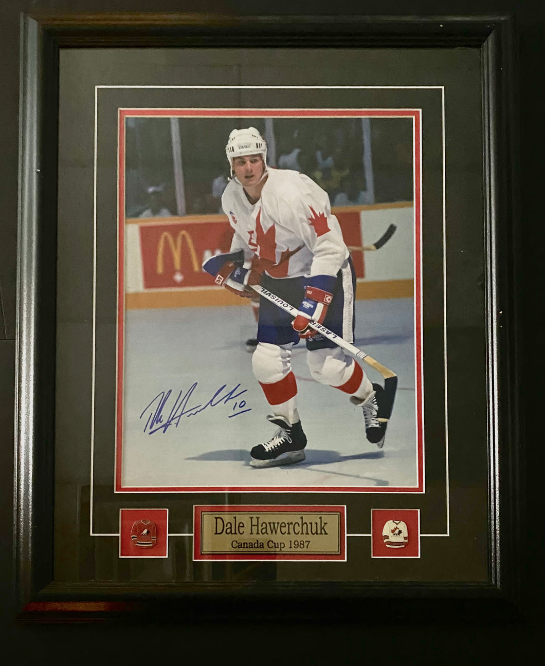 Dale Hawerchuk Canada Cup 1987 Signed Autographed Framed Action Shot Team Canada From Conn Smythe Dinner